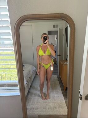 Monday Swimwear Morrocco Triangle Bikini Top Chartreuse Summer Size V